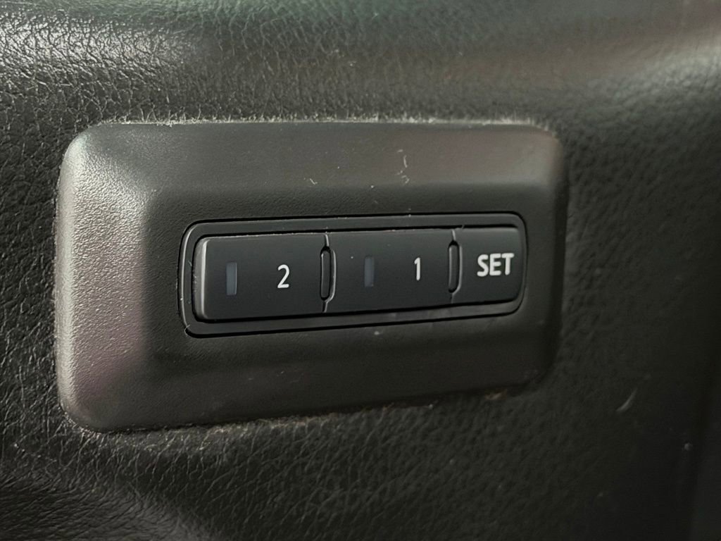 Used 2018 Nissan Titan Platinum Reserve w/ Platinum Utility Package image 50