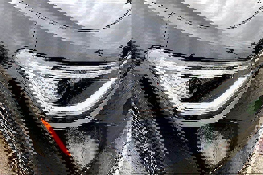 Certified 2023 Volkswagen ID.4 Pro S Plus image 28