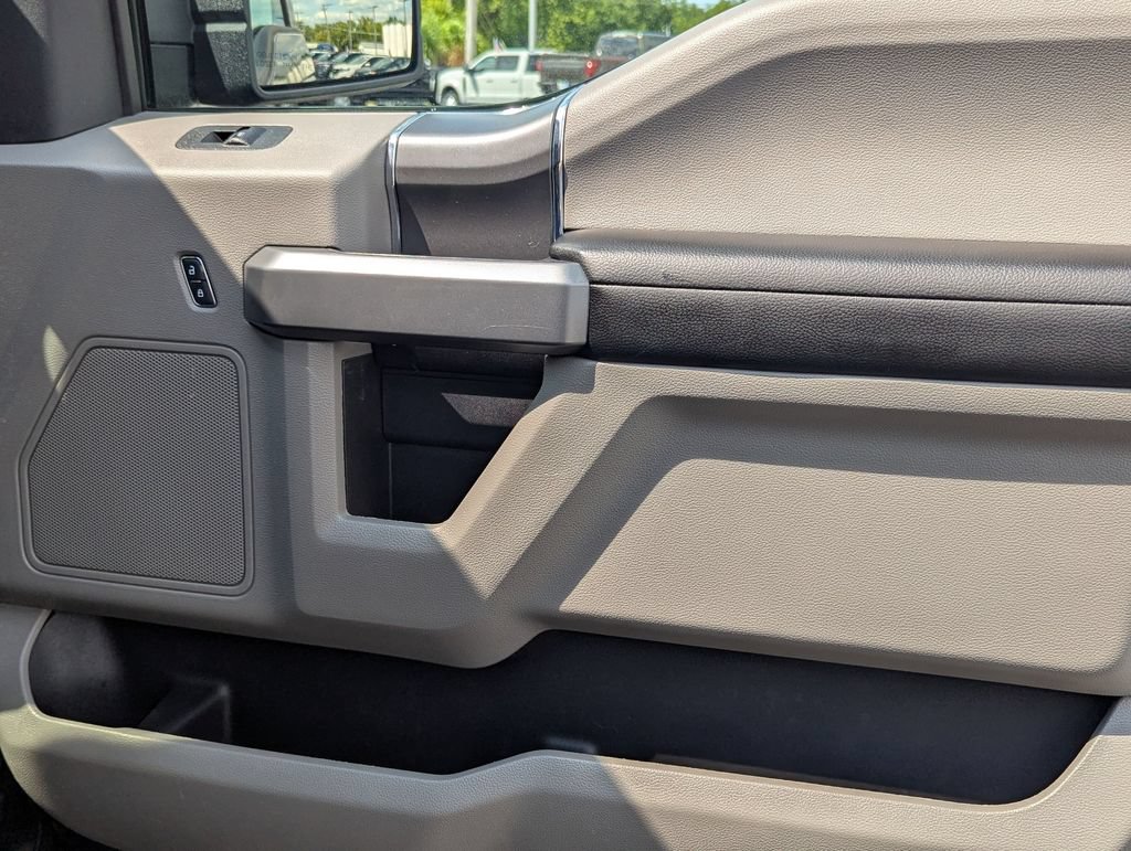 Used 2019 Ford F150 XLT w/ Equipment Group 302A Luxury AWD/4WD image 27