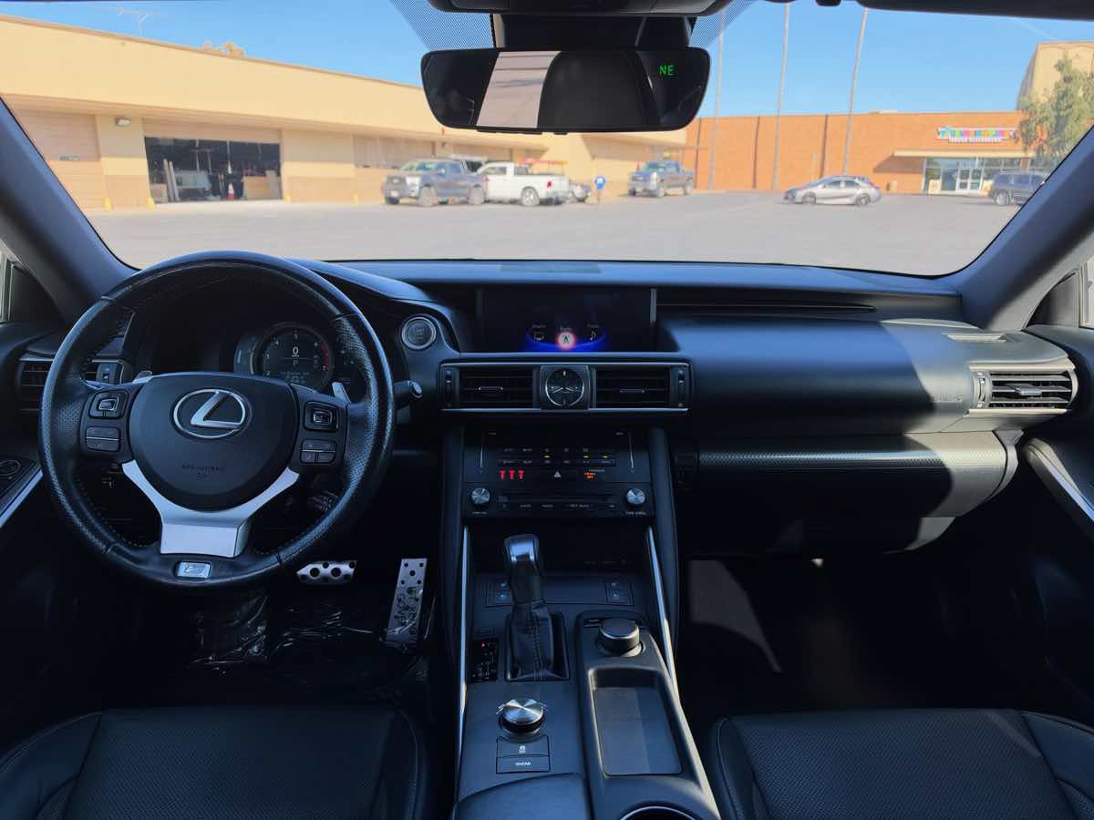 Used 2018 Lexus IS 300 F Sport RWD image 16