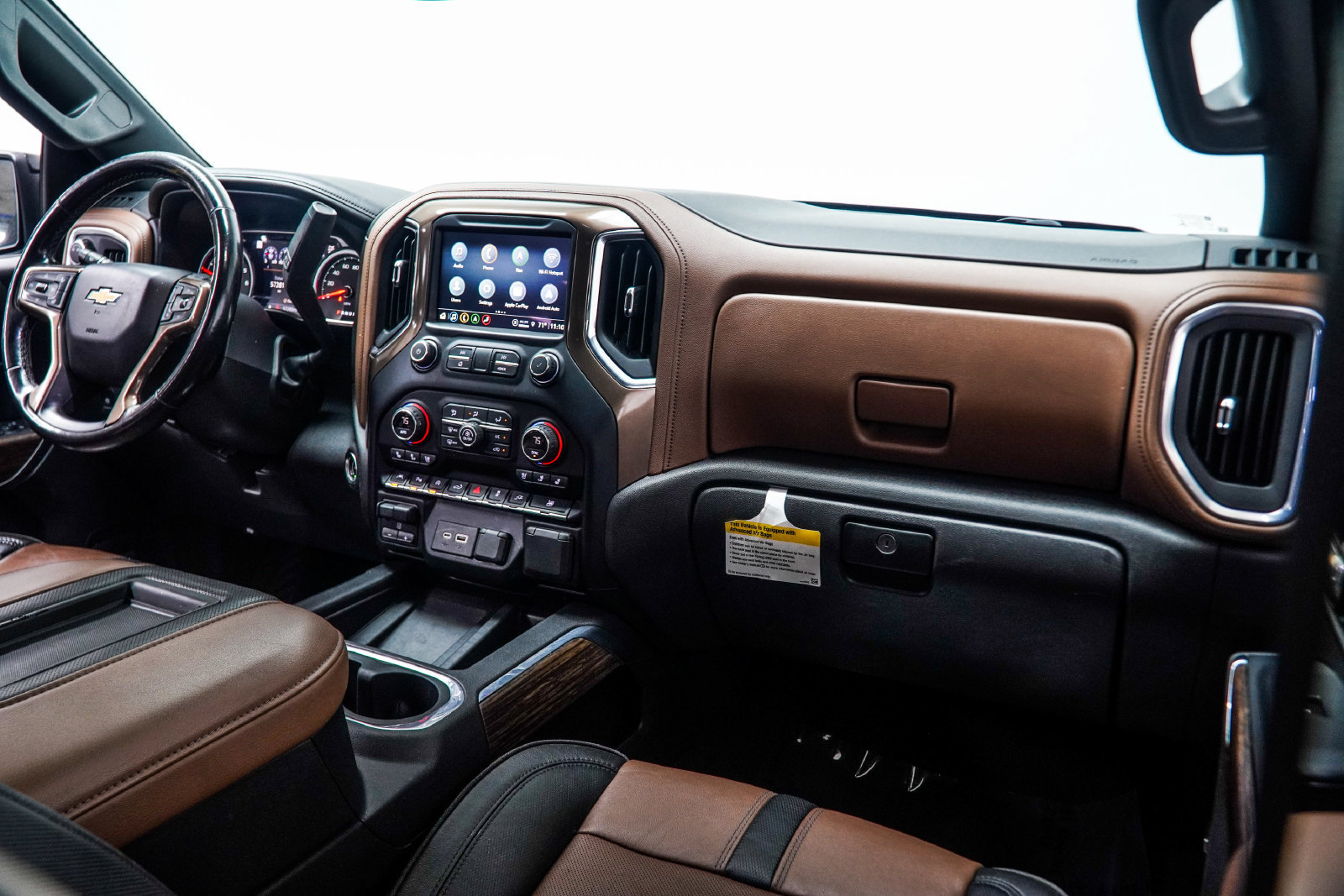 Used 2021 Chevrolet Silverado 1500 High Country AWD/4WD image 19