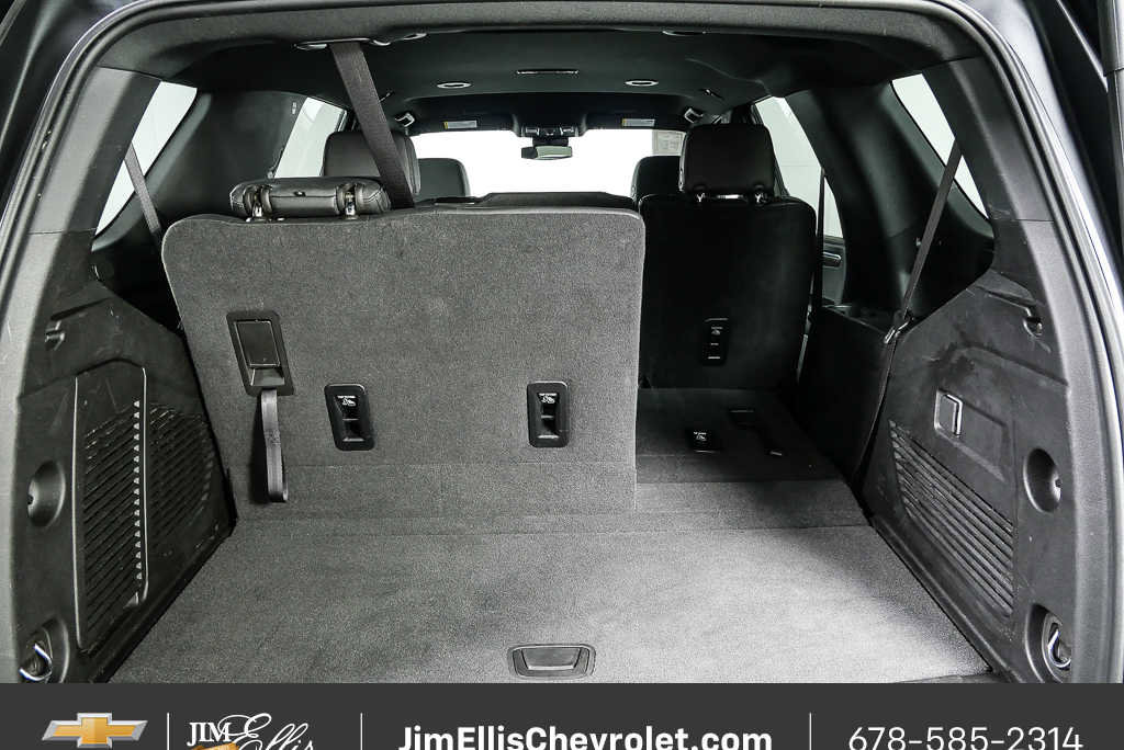 Certified 2025 Chevrolet Tahoe LT RWD image 32