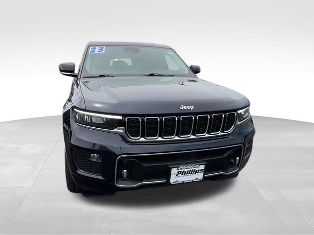 Used 2023 Jeep Grand Cherokee Overland w/ MOPAR Finishing Package AWD/4WD image 8