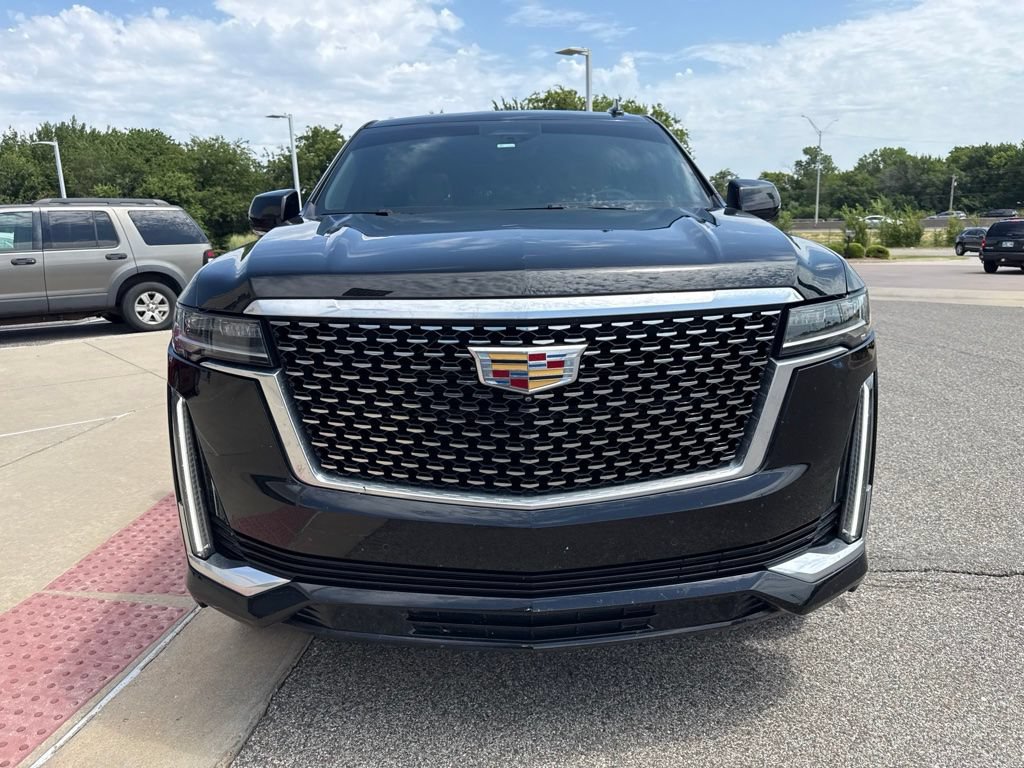 Used 2023 Cadillac Escalade ESV Premium Luxury AWD/4WD image 2