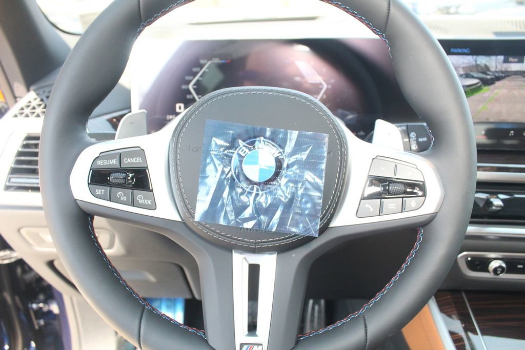 New 2026 BMW X5 M60i image 14