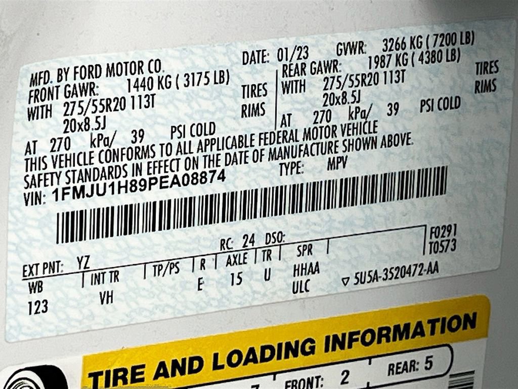 Used 2023 Ford Expedition XLT image 34