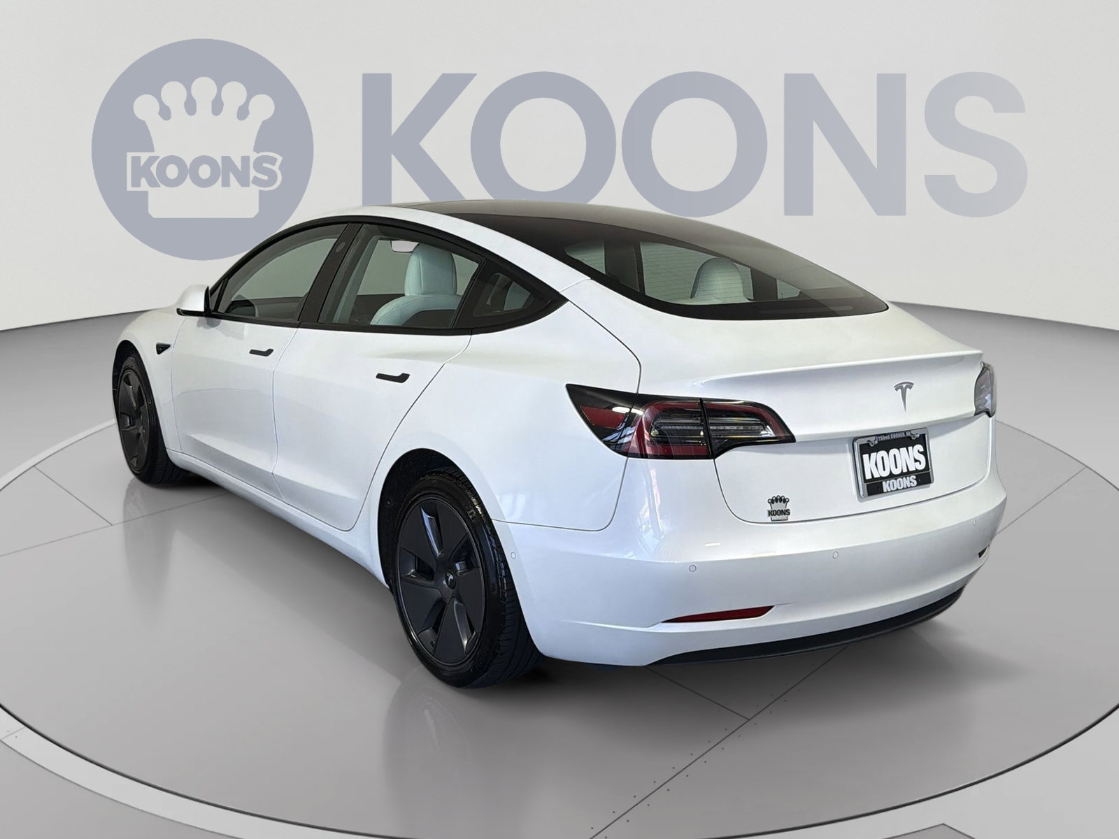 Used 2021 Tesla Model 3 Standard Range Plus RWD image 4