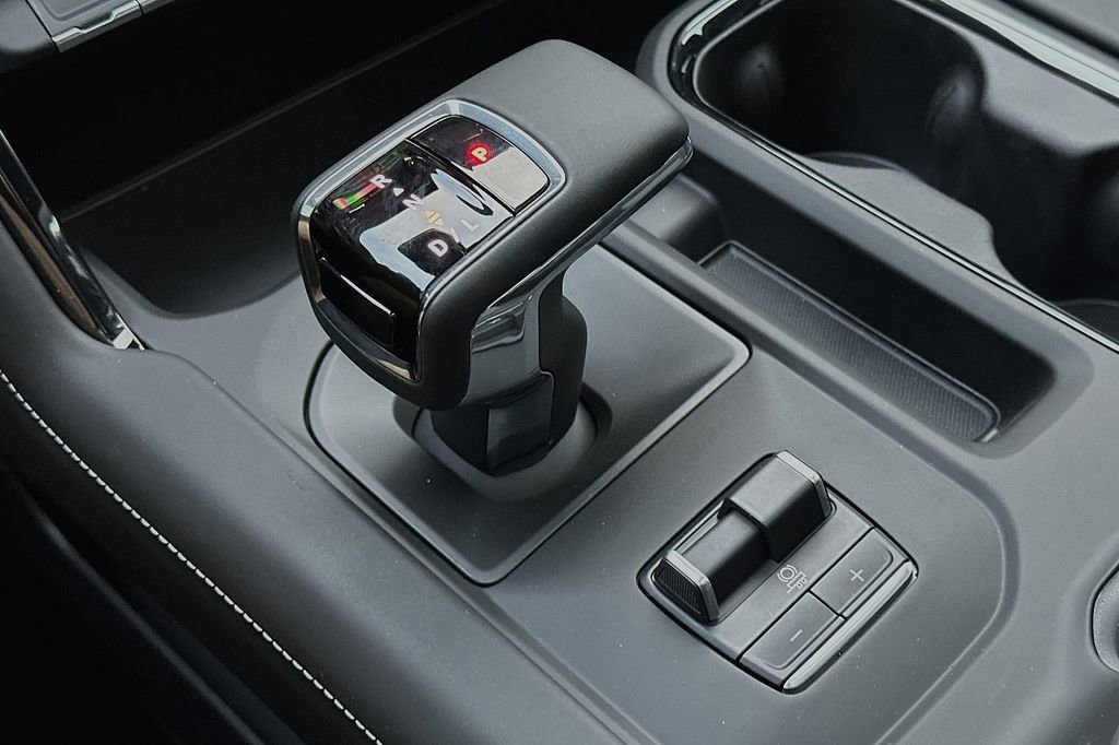 Used 2024 GMC Sierra 1500 AT4X image 19