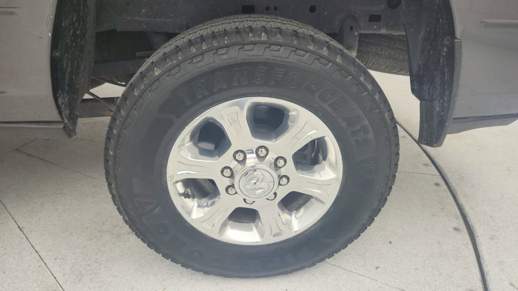 Used 2024 RAM 2500 Big Horn image 26