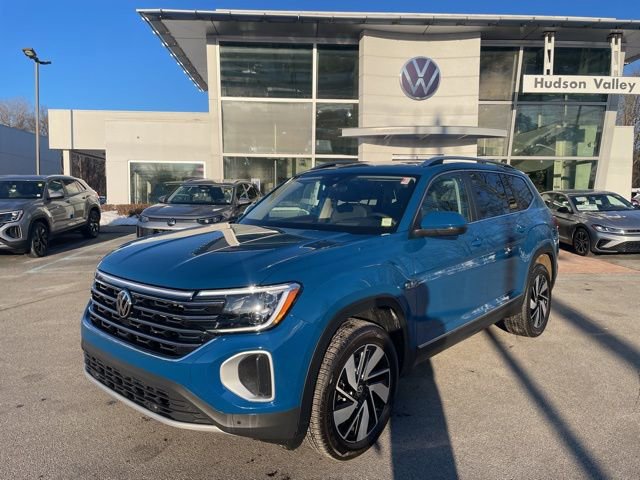 Certified 2025 Volkswagen Atlas SEL image 1