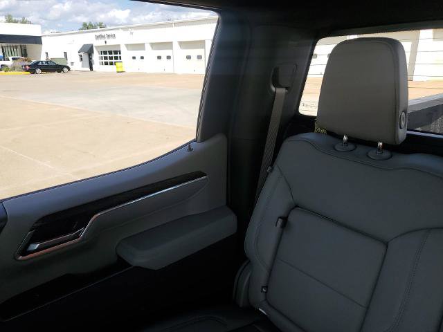 New 2026 GMC Sierra 1500 SLT w/ SLT Premium Plus Package image 13
