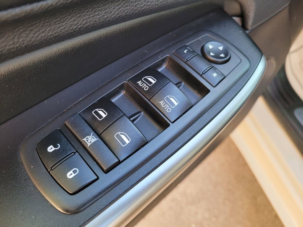 Used 2019 Jeep Cherokee High Altitude image 15