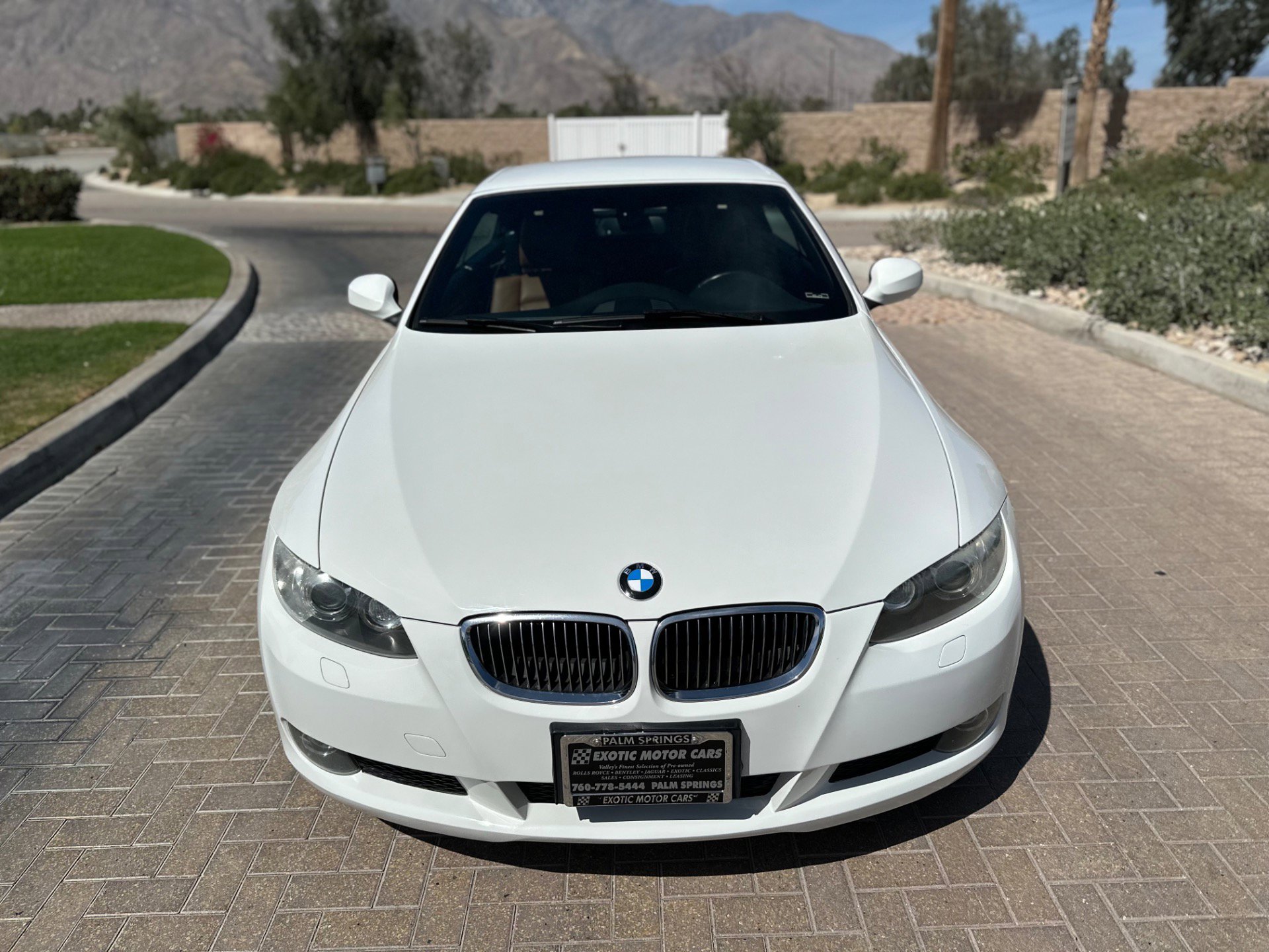 Used 2010 BMW 328i Convertible w/ Premium Pkg RWD image 8