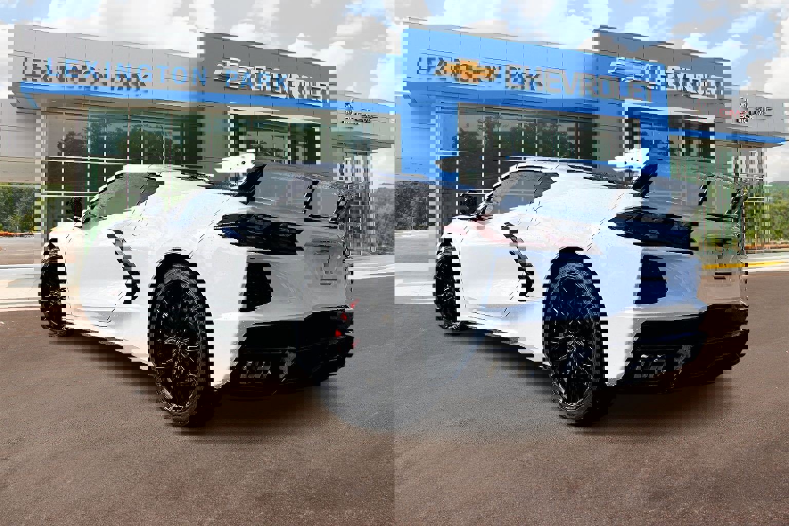 Used 2023 Chevrolet Corvette 3LT w/ Z51 Performance Package image 3