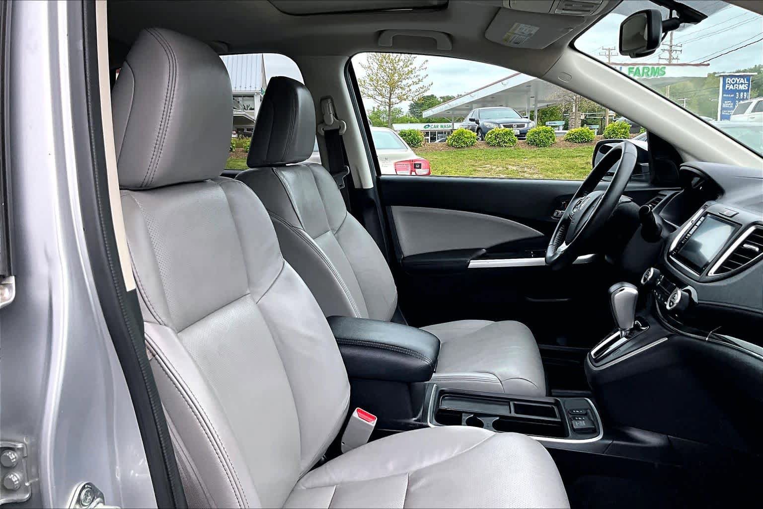 Used 2016 Honda CR-V EX-L image 9