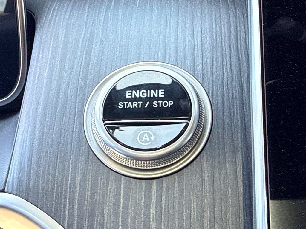 New 2027 Mercedes-Benz GLC 300 image 27