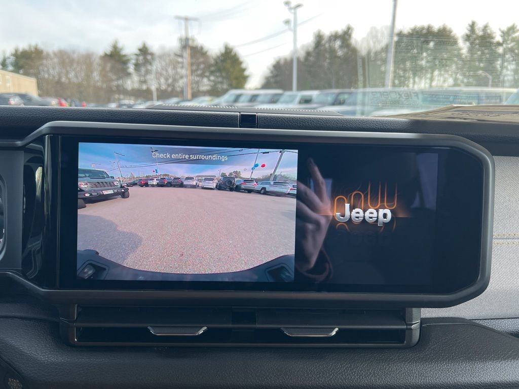 New 2026 Jeep Gladiator Sport image 30