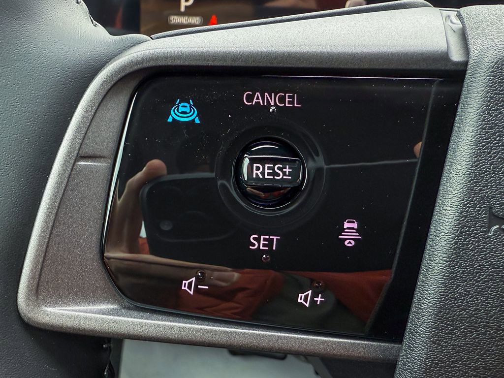 New 2026 Nissan Leaf SV+ w/ Illuminated Package image 27