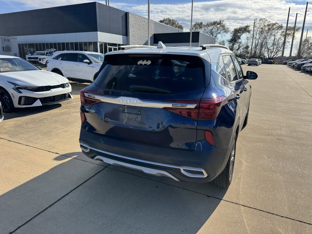 Used 2022 Kia Seltos S image 22