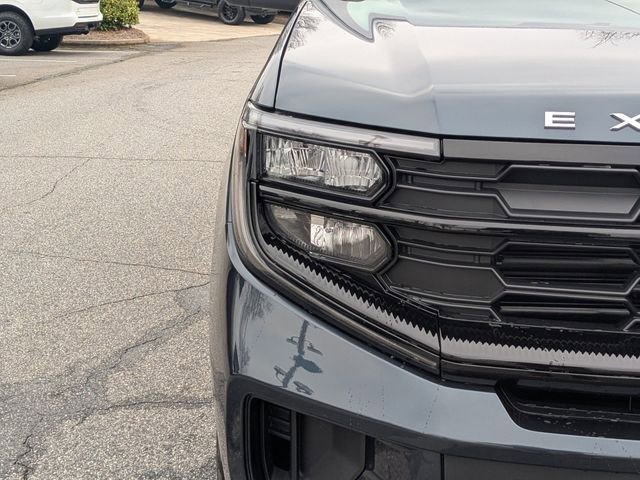 New 2026 Ford Expedition Active image 10