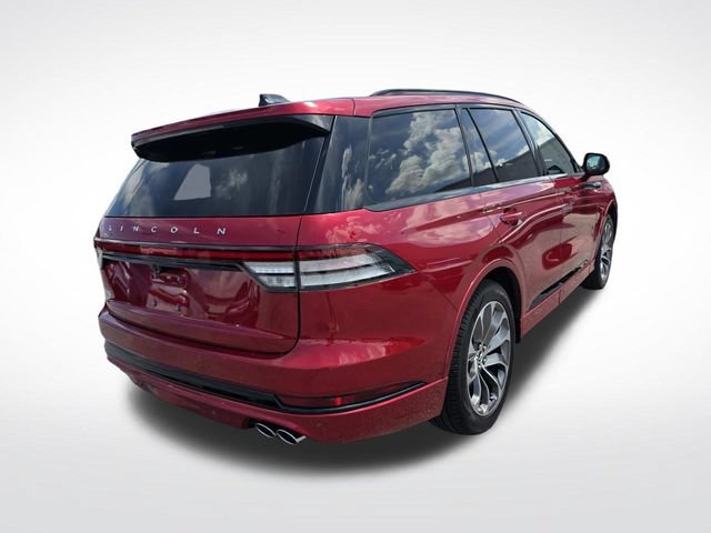 New 2026 Lincoln Aviator 2WD image 3