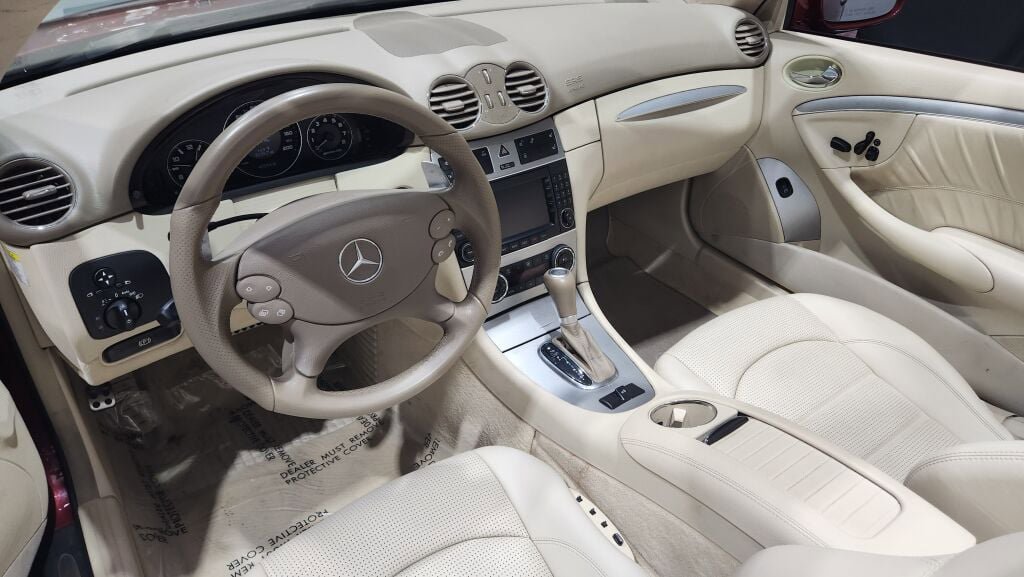 Used 2007 Mercedes-Benz CLK 63 AMG Cabriolet image 28