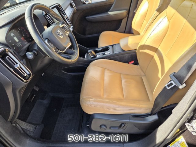 Used 2019 Volvo XC40 T5 Momentum AWD/4WD image 9