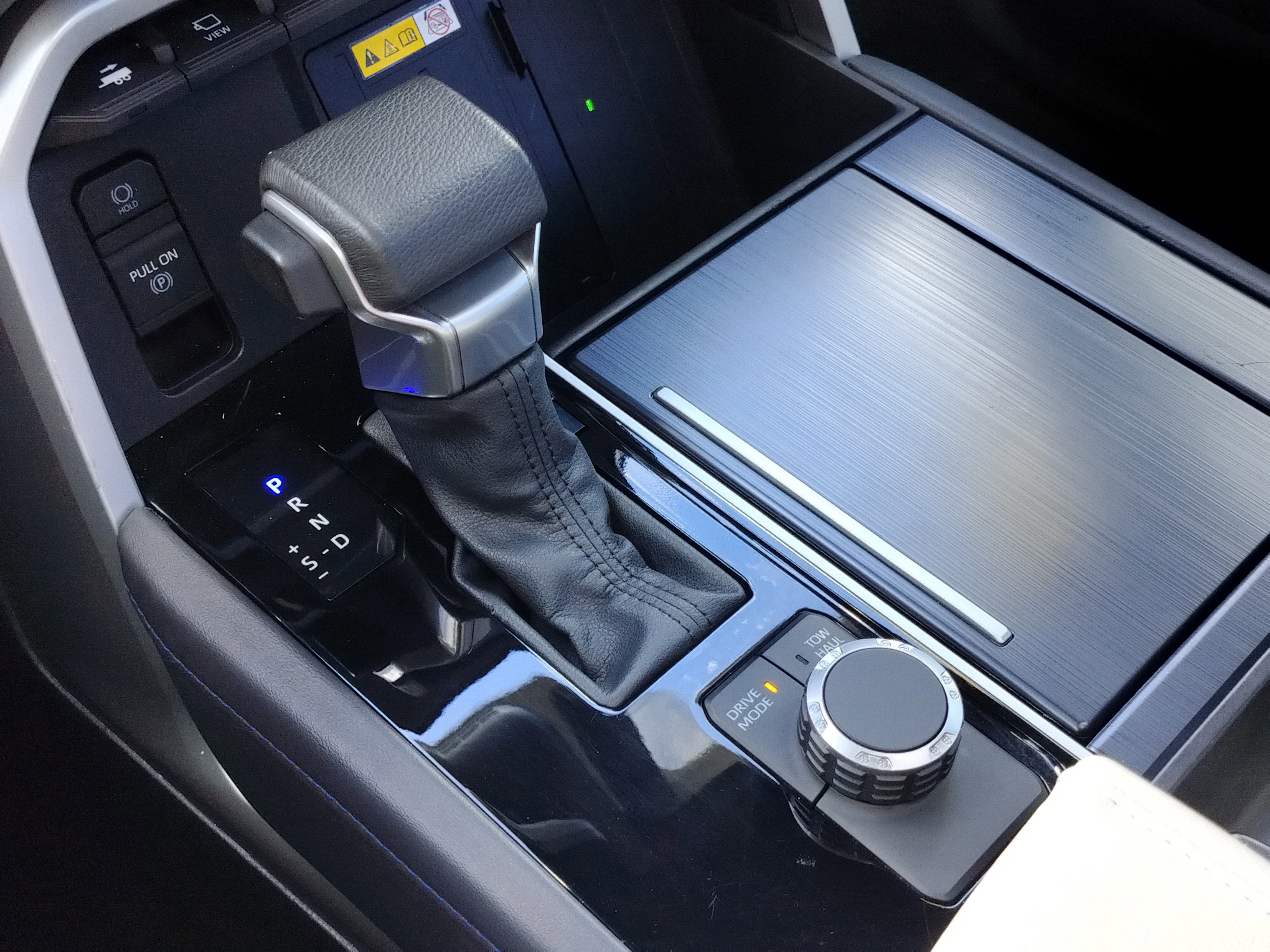 Used 2024 Toyota Tundra Platinum image 29