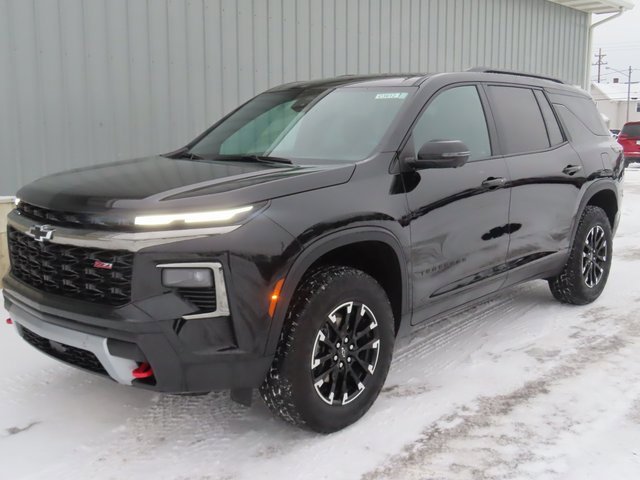 Used 2024 Chevrolet Traverse Z71 w/ Enhanced Driving Package image 6