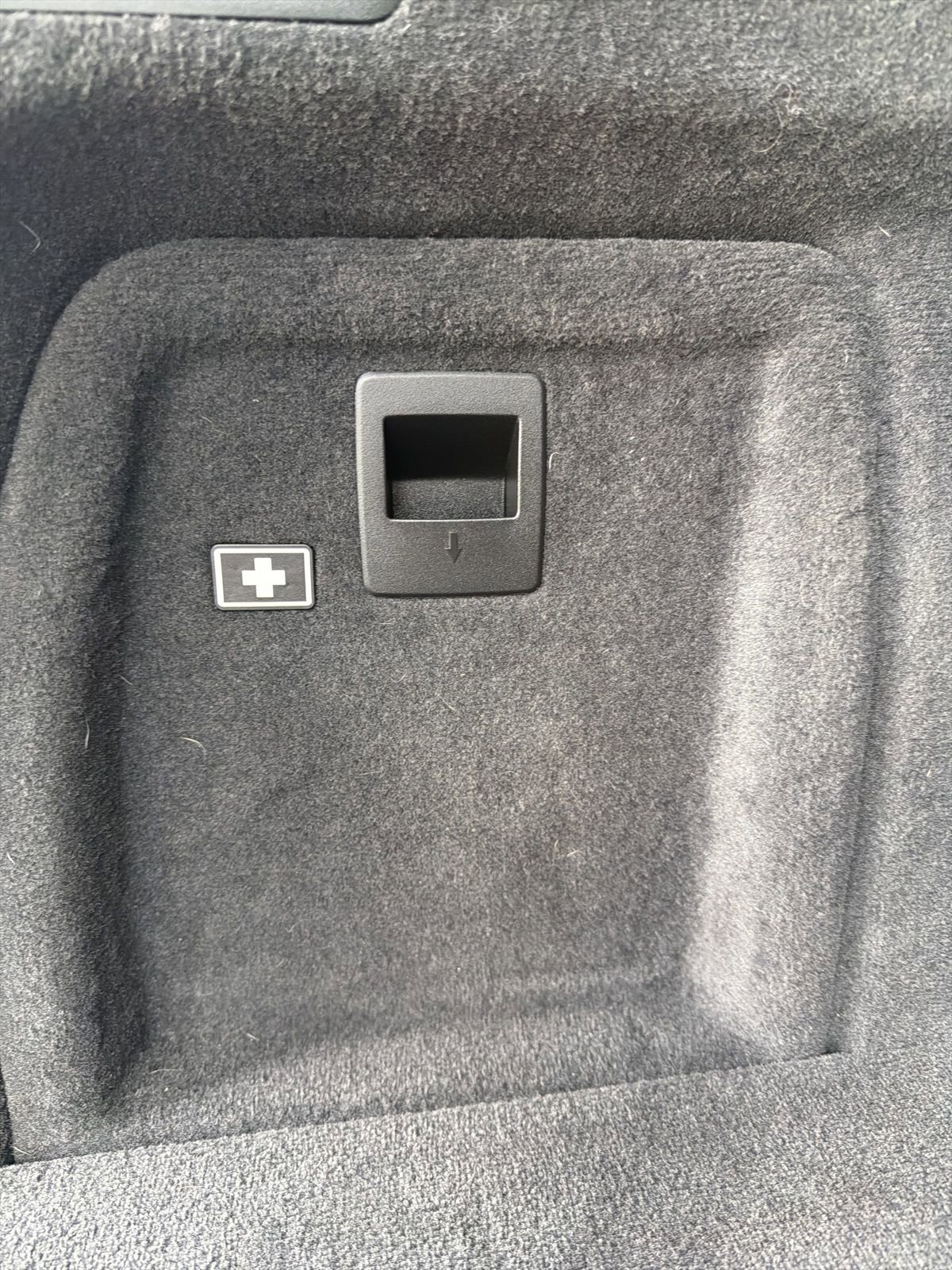 Used 2024 BMW X5 xDrive40i w/ Premium Package image 34
