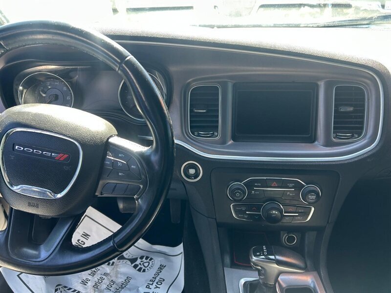 Used 2019 Dodge Charger SXT image 26