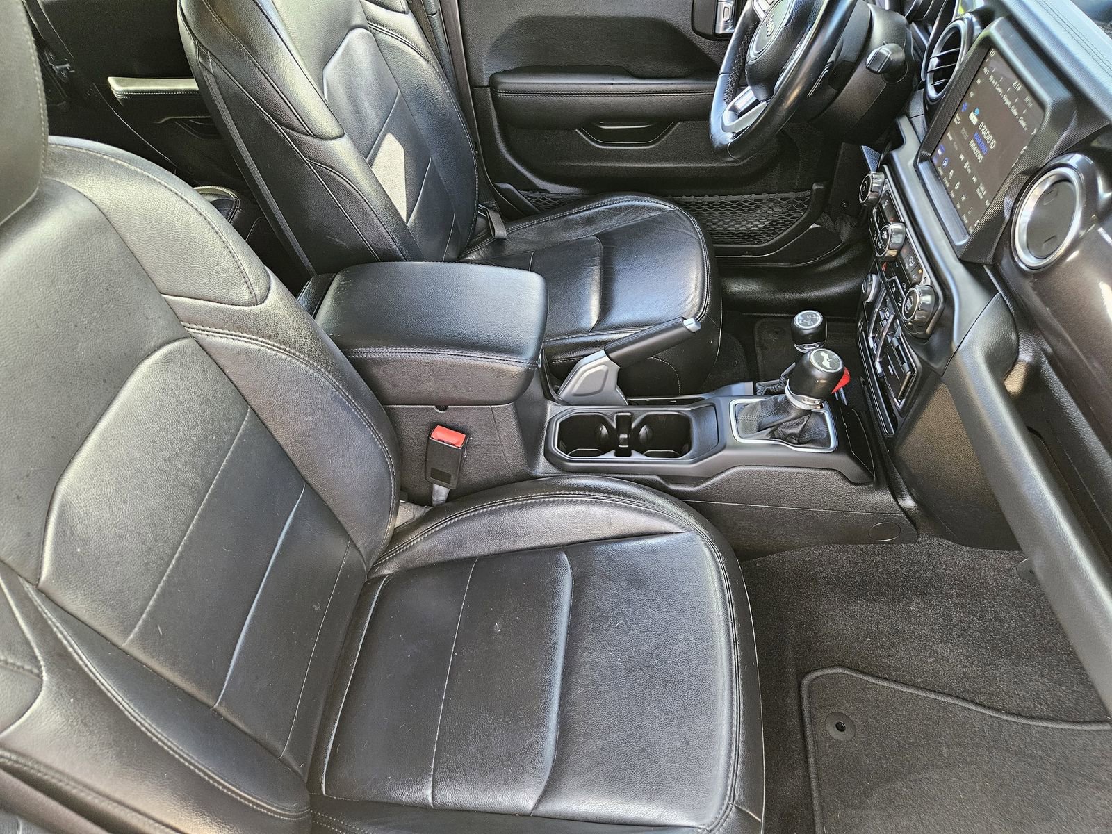 Used 2021 Jeep Wrangler Unlimited Sahara image 17