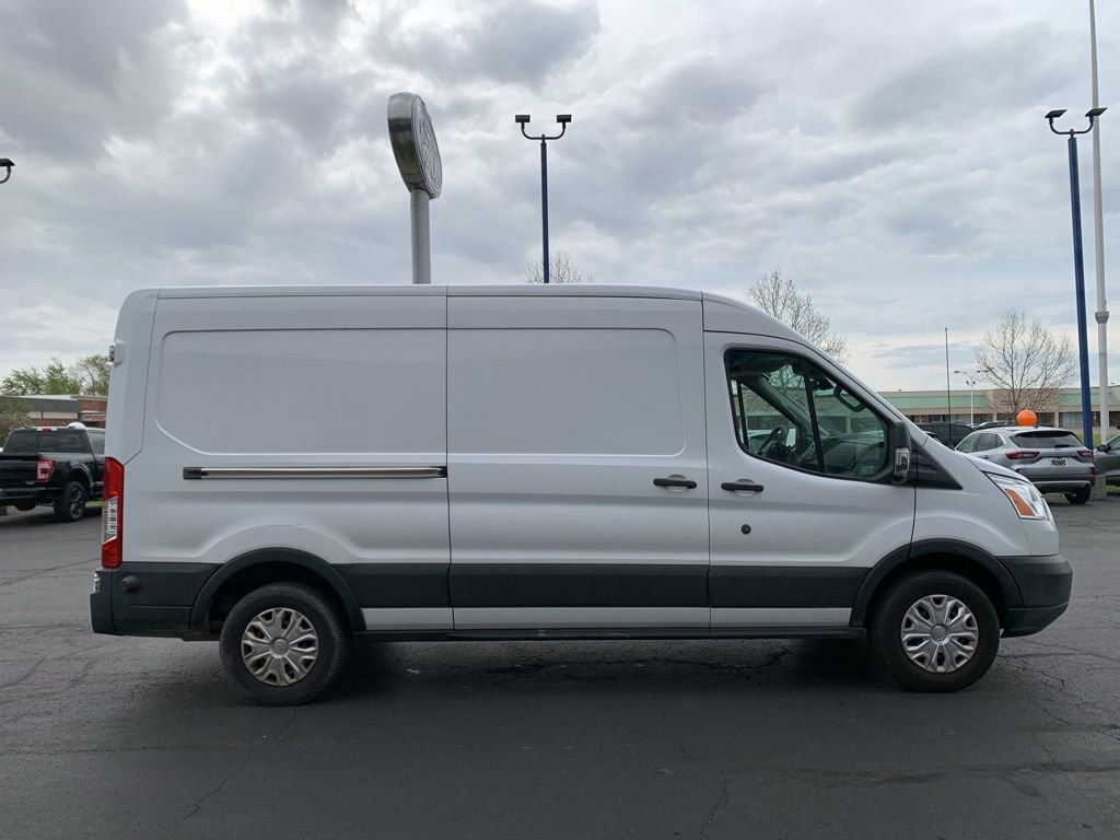 Used 2019 Ford Transit 250 148 Medium Roof image 2