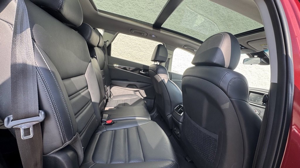 Used 2020 Kia Sorento EX image 13
