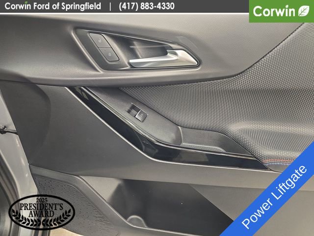 Used 2025 Chevrolet Equinox RS w/ Safety and Technology Package AWD/4WD image 11