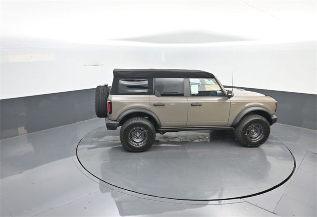 New 2025 Ford Bronco Badlands image 27