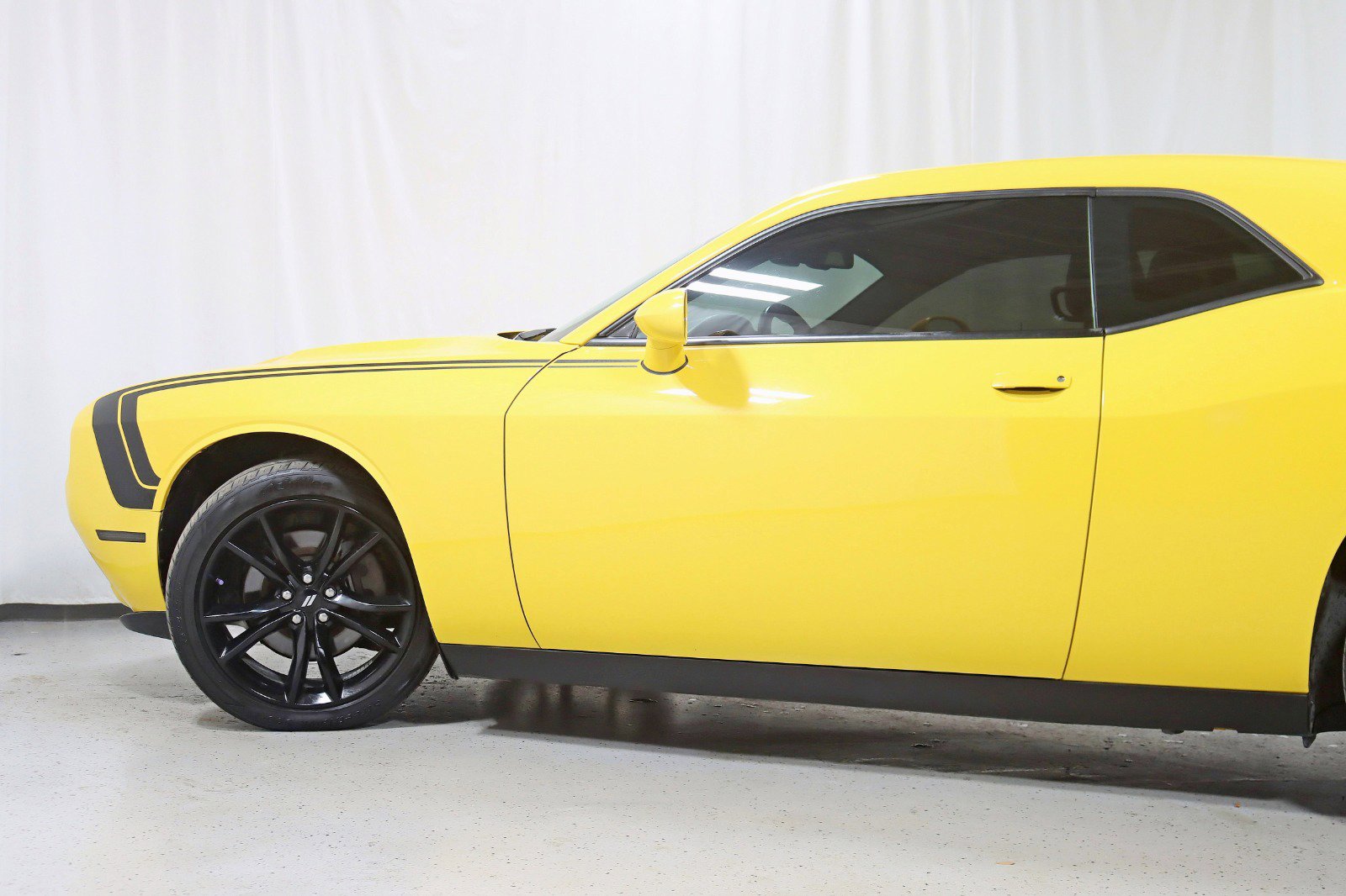 Used 2018 Dodge Challenger SXT Plus image 11