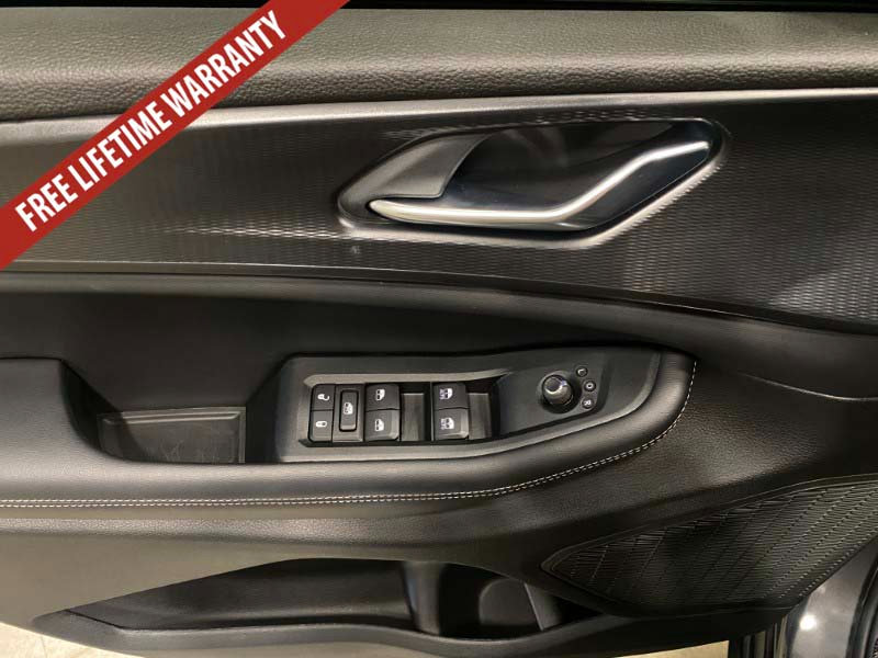 Used 2025 Jeep Grand Cherokee Laredo X w/ Luxury Tech Group I AWD/4WD image 33