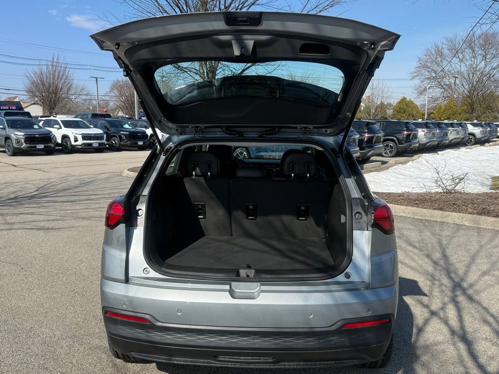 New 2027 Chevrolet Bolt RS FWD image 10