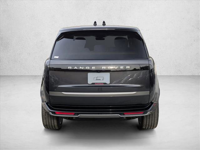 New 2026 Land Rover Range Rover SE image 8