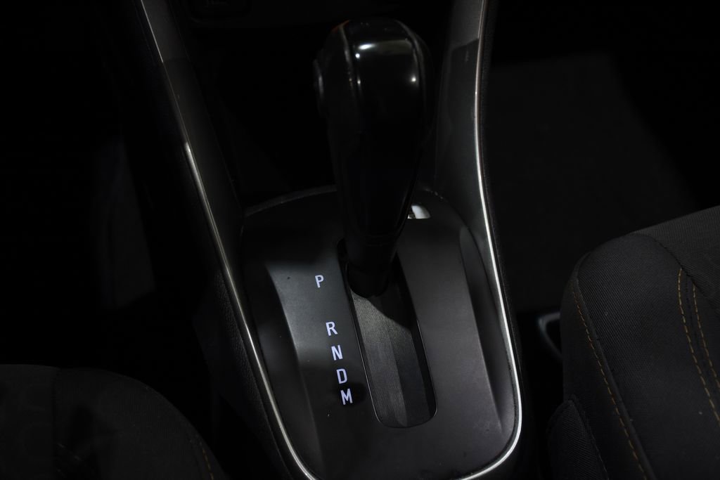 Used 2020 Chevrolet Trax LS FWD image 23