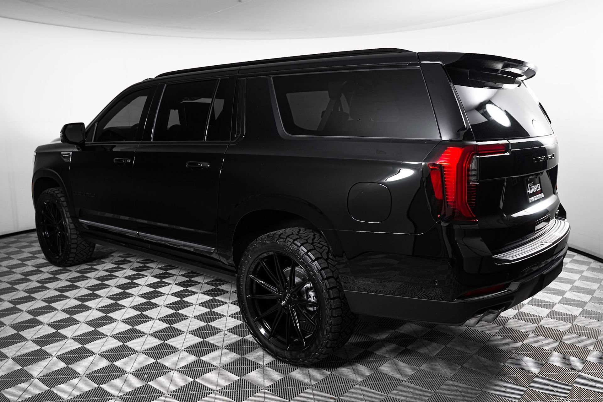 Used 2026 GMC Yukon XL Denali Ultimate image 12