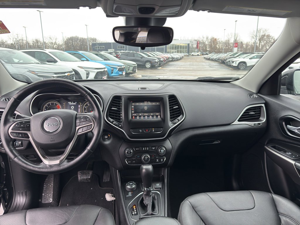 Used 2021 Jeep Cherokee Latitude Lux w/ Trailer Tow Group image 28