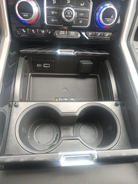 Used 2024 GMC Yukon XL Denali w/ Advanced Technology Package image 24