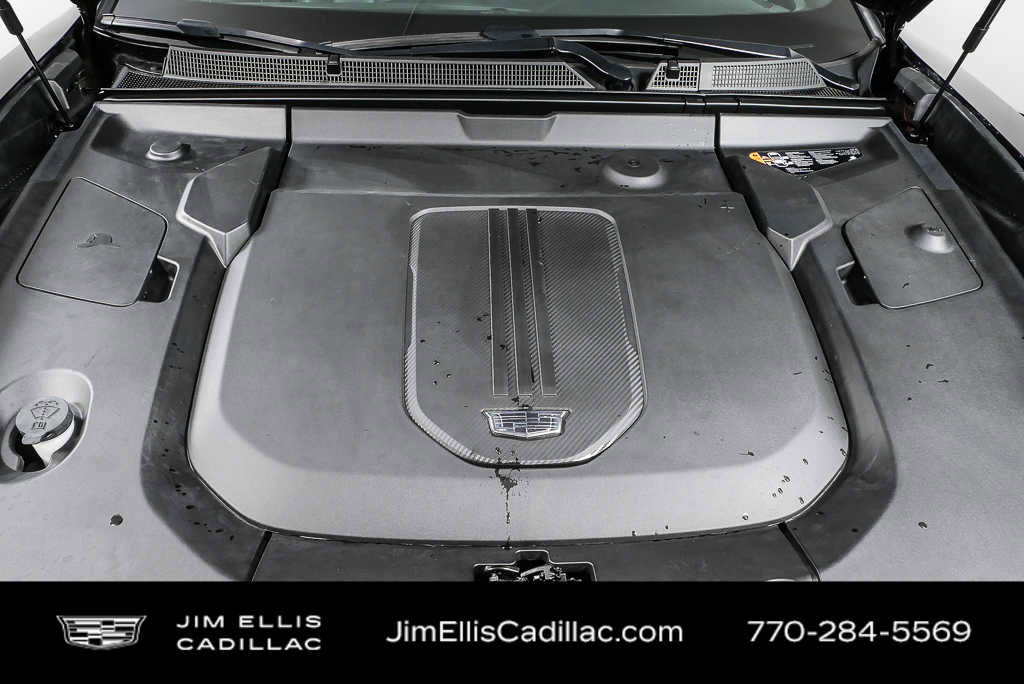 Used 2024 Cadillac Lyriq Sport AWD/4WD image 36