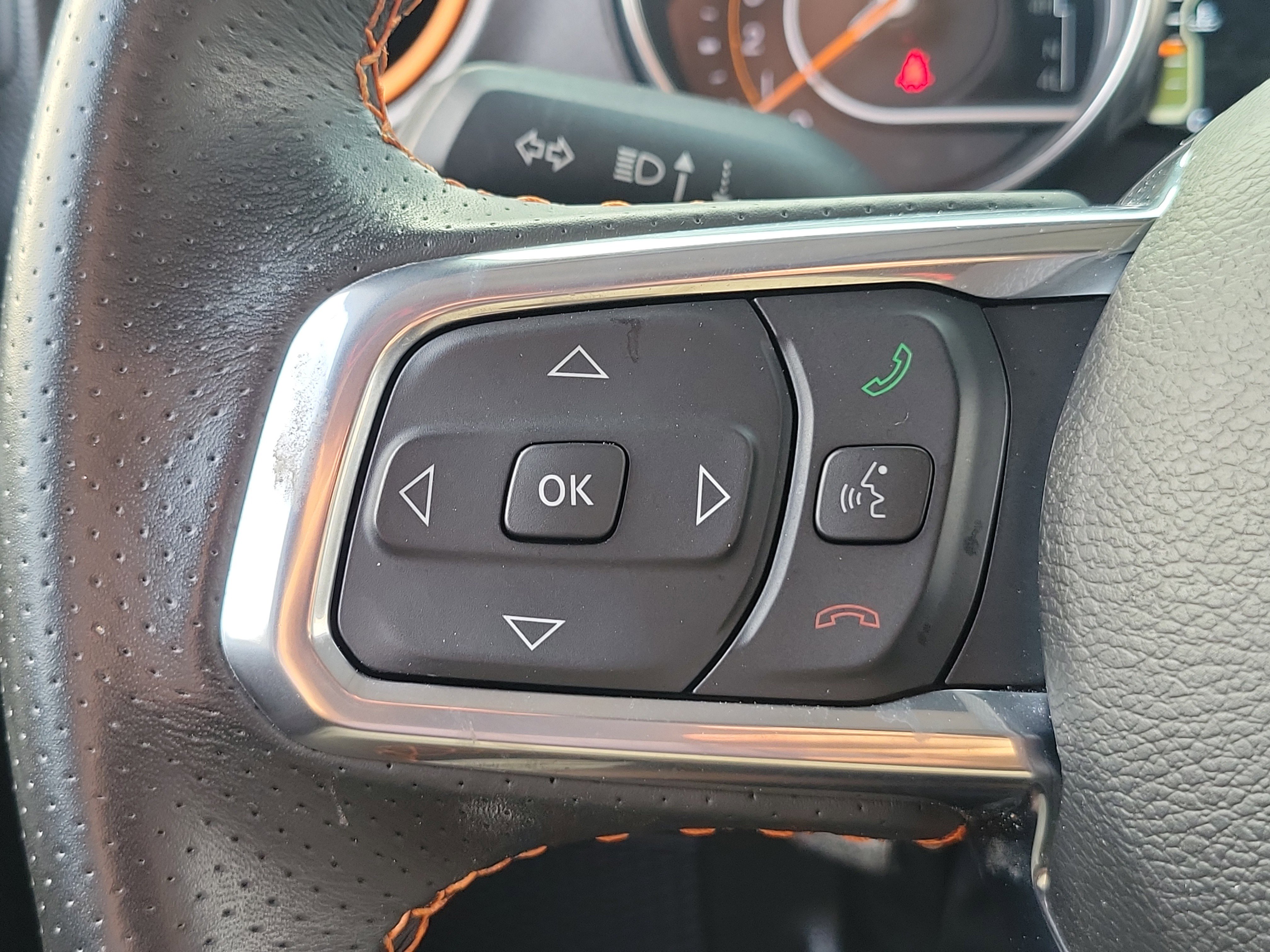 Used 2023 Jeep Gladiator Mojave w/ Trailer Tow Package image 27