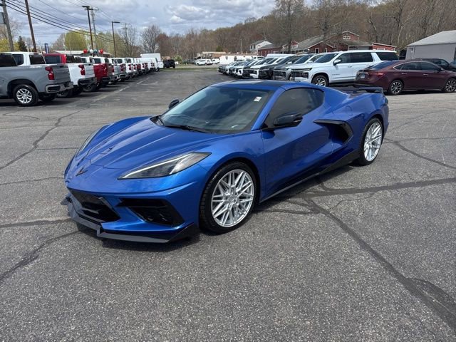 Used 2023 Chevrolet Corvette Stingray Premium Cpe w/ Z51 Performance Package RWD image 4