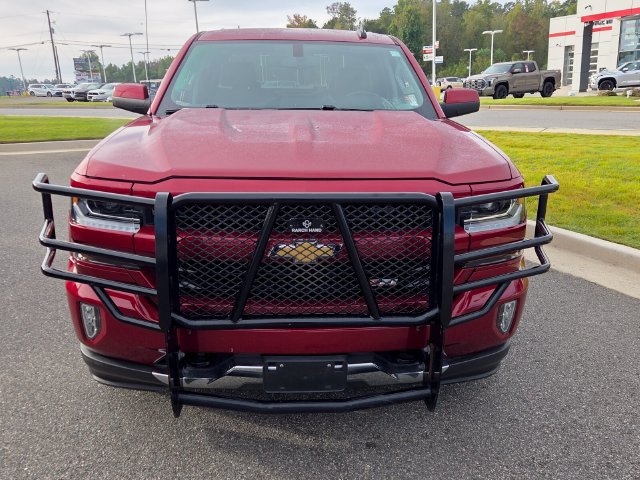 Used 2018 Chevrolet Silverado 1500 LT w/ All Star Edition AWD/4WD image 2
