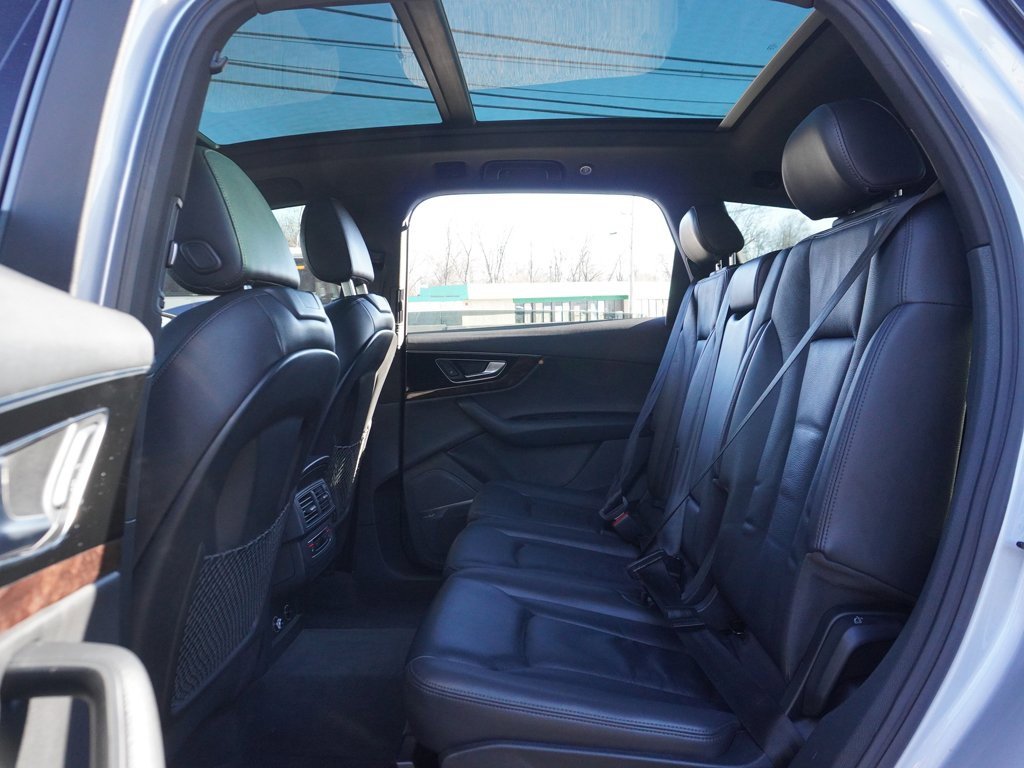 Used 2018 Audi Q7 3.0T Premium Plus w/ Premium Plus Package image 43