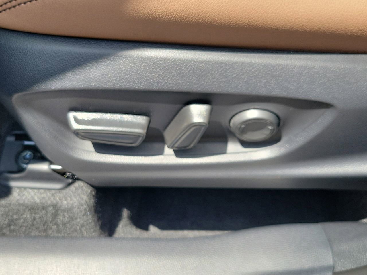 New 2026 Toyota Corolla Cross XLE AWD/4WD image 18